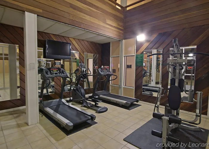 Four Points By Sheraton Hotel 3*